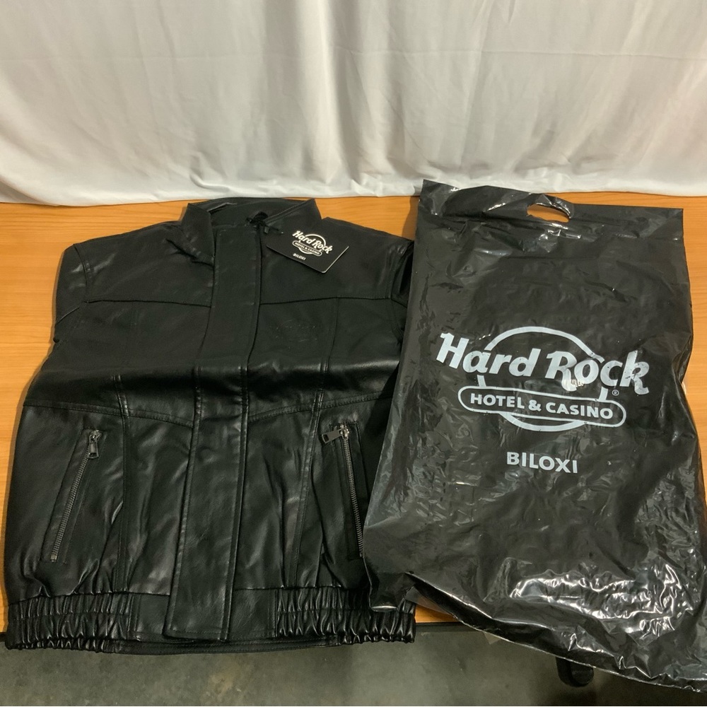 Hard Rock Hotel Casino Biloxi Faux Leather Jacket Black Bomber Mens NWT - Picture 1 of 8